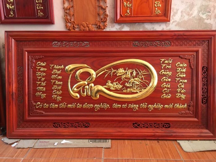 Tranh chữ “Tâm” nhắc nhở giữ lòng an nhiên, sống thiện lành và bền vững từ gốc rễ nội tâm (Nguồn: Internet)